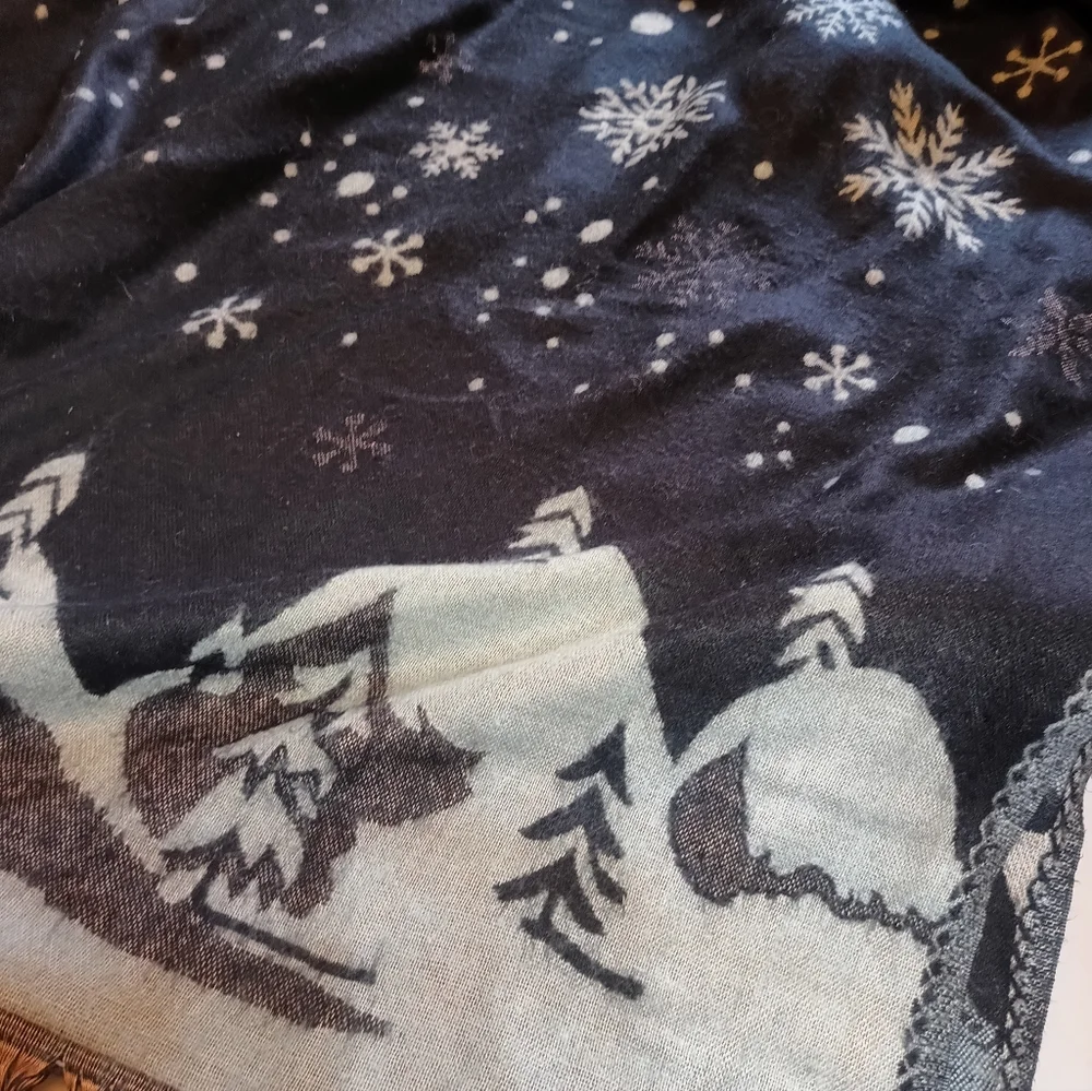 Festive Winter Scene Throw Shawl/ Blanket